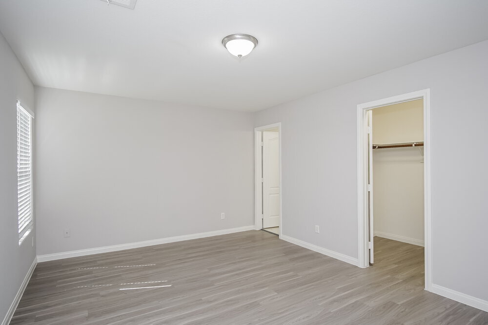 Building Photo - 186 Carlsbad Caverns St