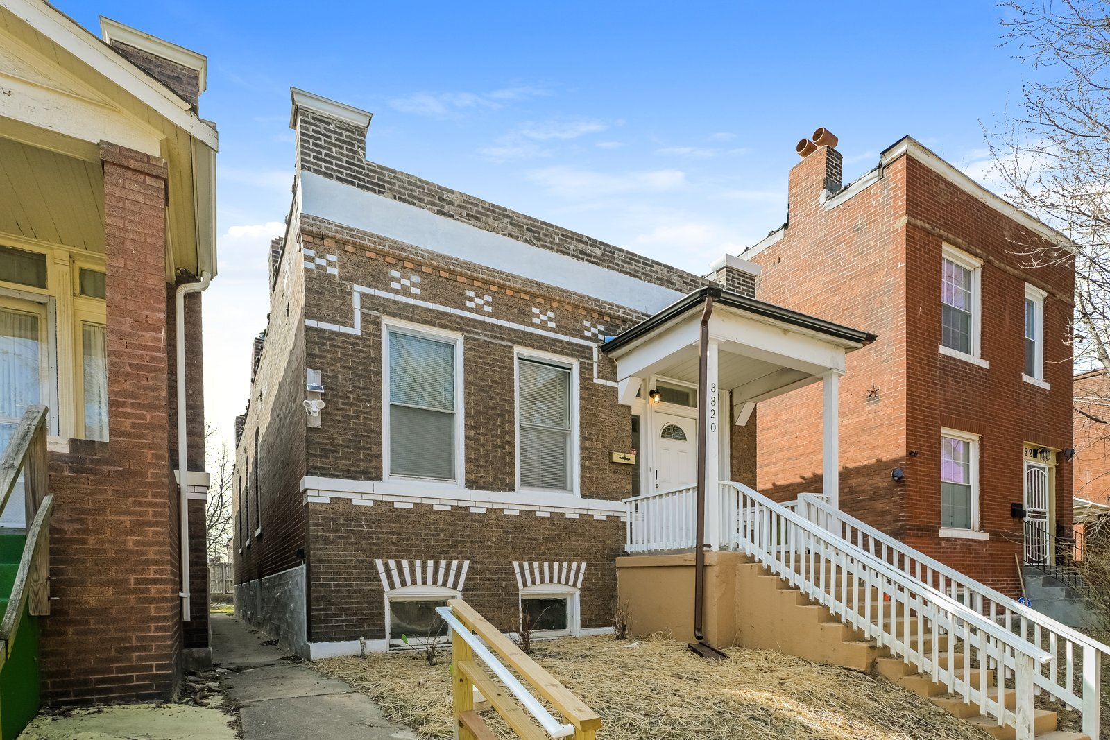 Building Photo - 3320 Itaska St