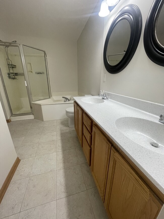 Building Photo - 20577 Erin Ct