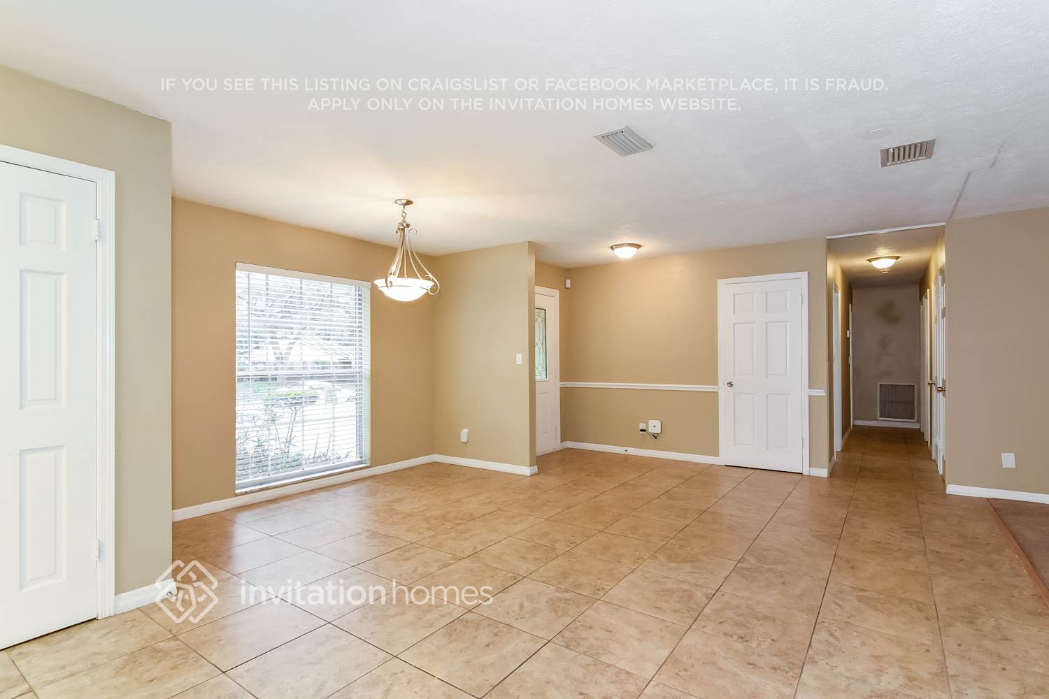 Building Photo - 5208 Cumberland Dr