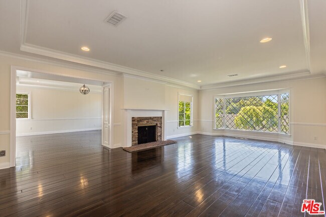 Building Photo - 11339 Thurston Pl