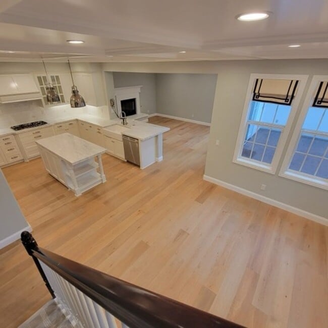 Building Photo - 3bd/2.5ba House In Bressi Ranch!