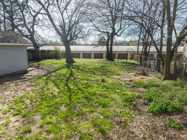 Building Photo - 1101 N 44th St