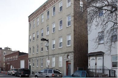 Building Photo - 117 Orleans St