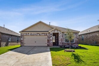 Building Photo - 609 Harbor Oaks Dr