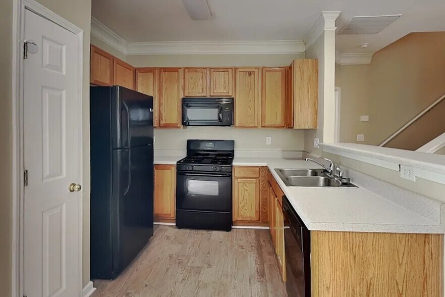 Building Photo - 1361 Raven Rock Trail