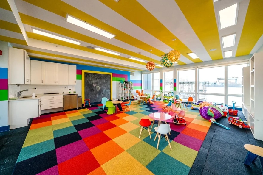 Children's Playroom - 380 Newark Ave