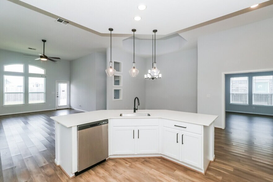 Building Photo - 6113 Gimignano Pl.