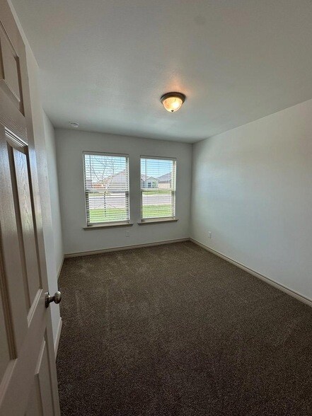 Building Photo - 1320 Bajada St