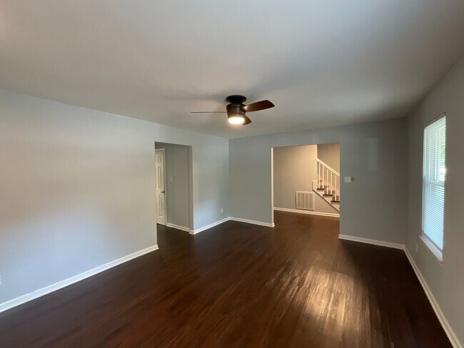Building Photo - 267 Ashton Woods Dr