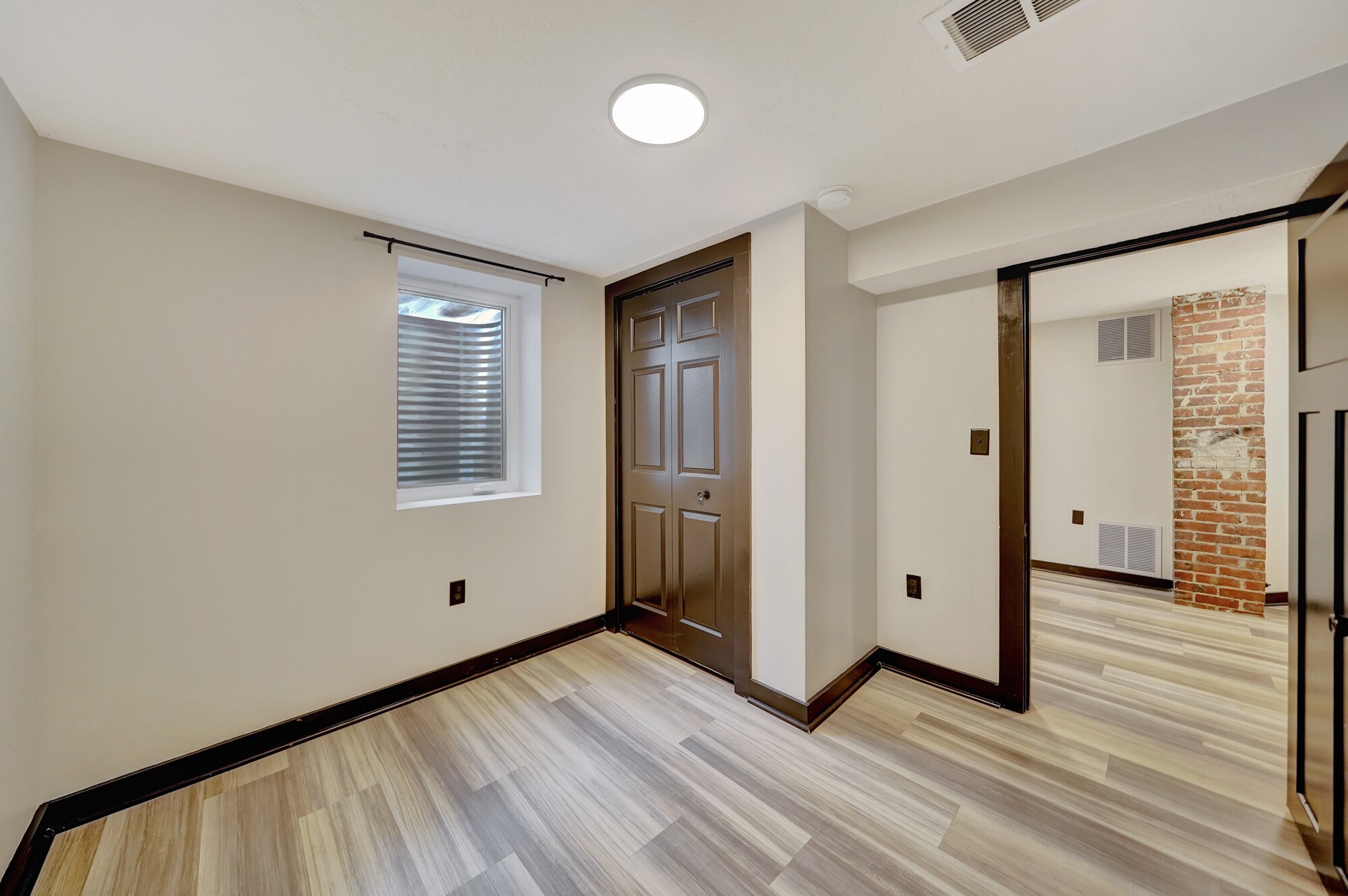 Building Photo - 216 N 25th St