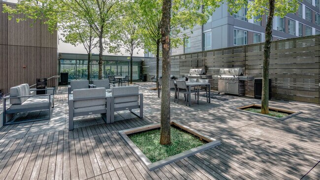 Building Photo - 300 Harrison Ave