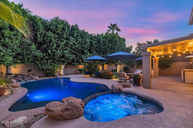 Building Photo - 9617 E Friess Dr