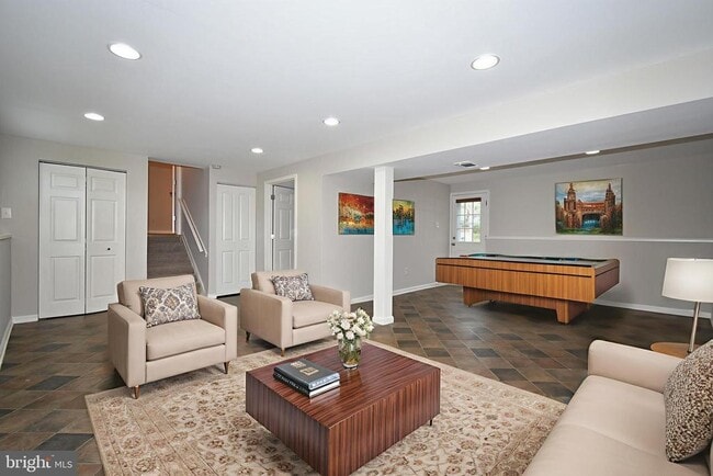 Building Photo - 7045 MacBeth Way