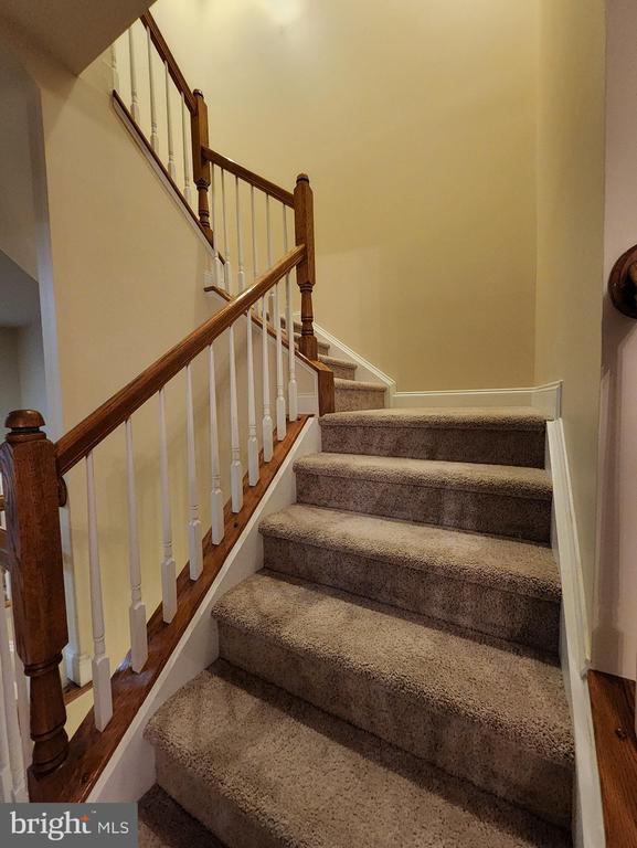 Building Photo - 15886 Mackenzie Manor Dr