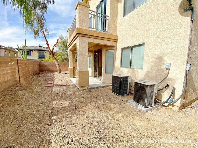 Building Photo - 9057 Spinning Wheel Ave