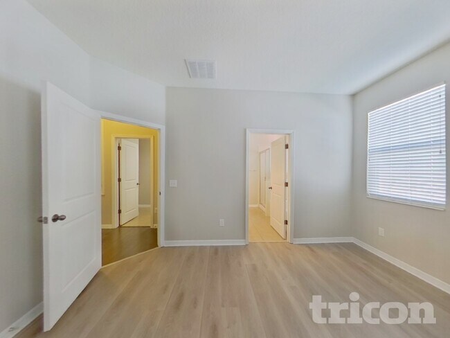 Building Photo - 3208 Macintosh Rd