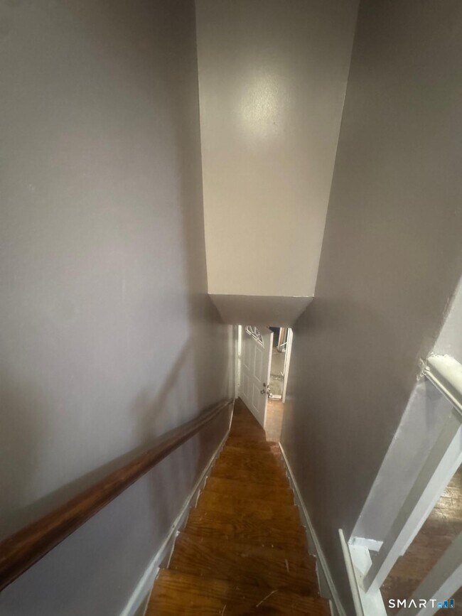 Building Photo - 30 Wake St