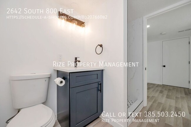 Building Photo - 2642 S 800 E