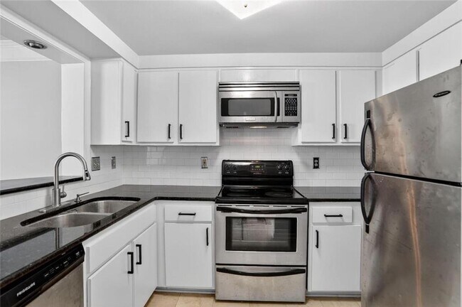 Building Photo - 199 14th St NE