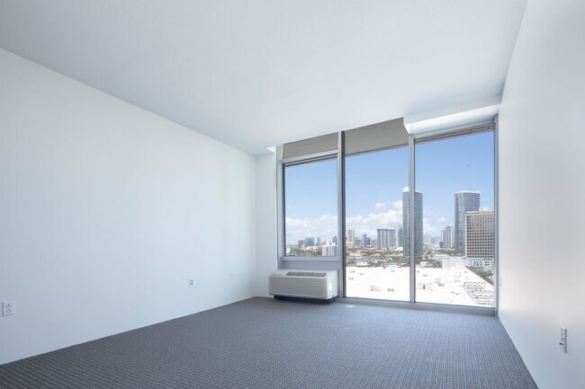 Building Photo - 1518 Makaloa St