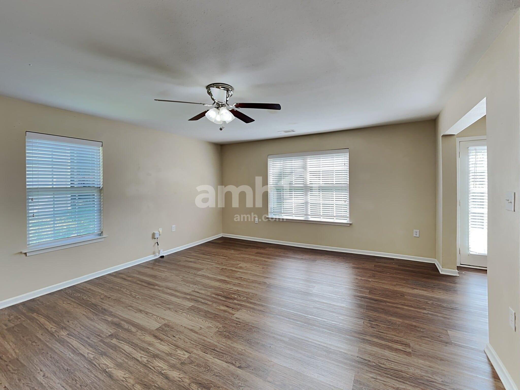 Building Photo - 1307 Jordans Pond Ln