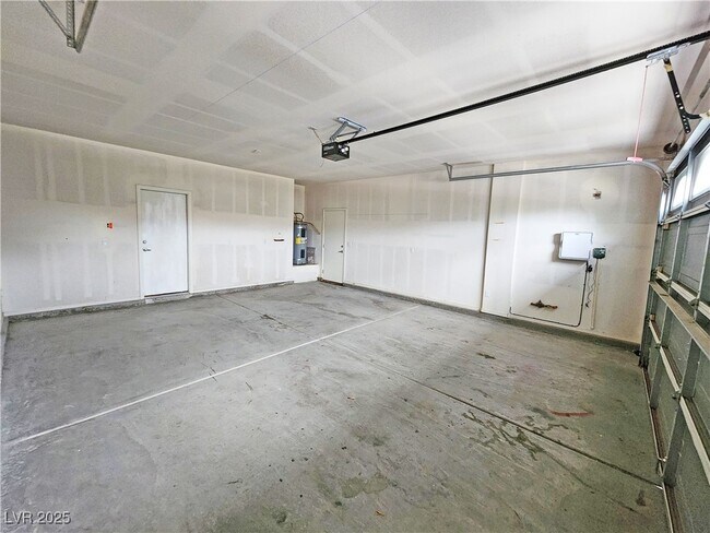 Building Photo - 5561 Carrara Pointe St