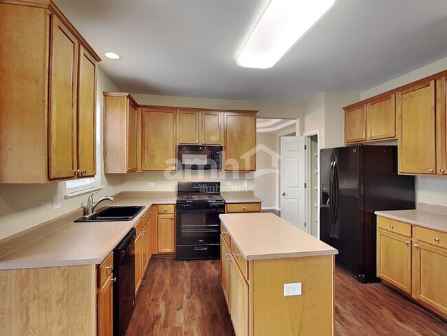 Building Photo - 2476 Deer Point Dr