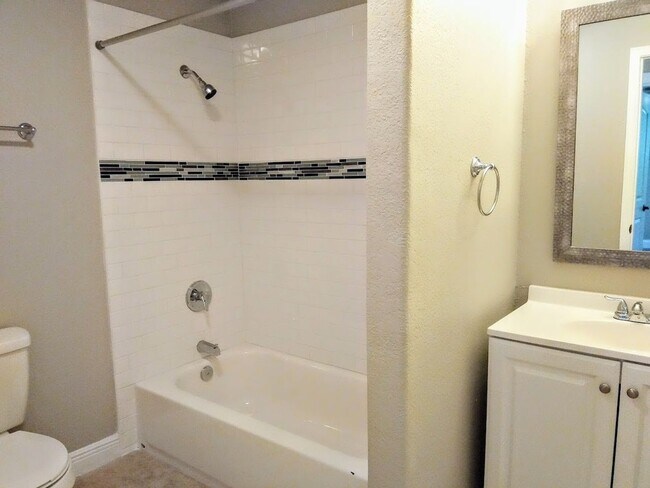 Building Photo - *COMING SOON* Charming 3BR/2BA Home with Covered Porch & Stainless Steel Appliances!
