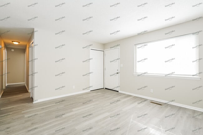 Building Photo - 4906 Refugee Rd