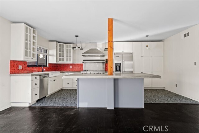 Building Photo - 4536 Maycrest Ave