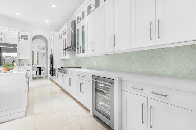 Building Photo - 10220 Sweet Bay Ct