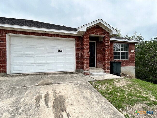 Primary Photo - 3041 Pine Valley Dr