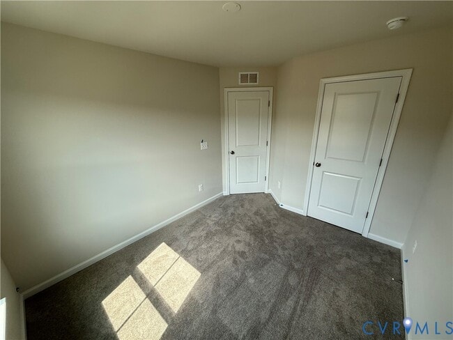 Building Photo - 8753 Whitman Dr