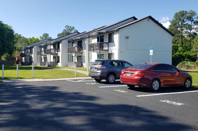 Building Photo - 2181 Agora Cir SE