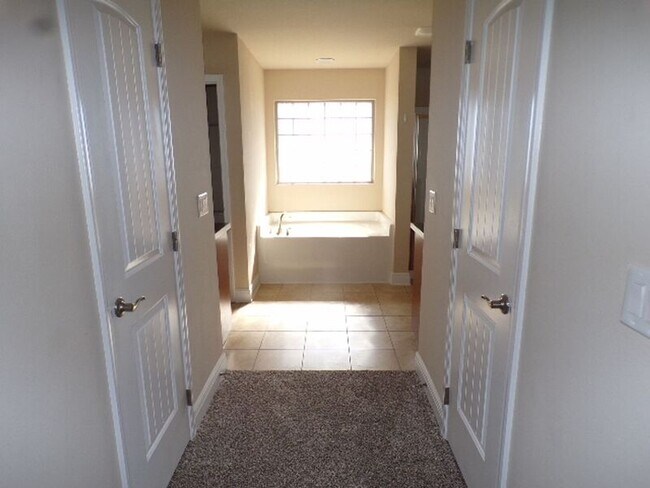 Building Photo - 5555 Hannah Street