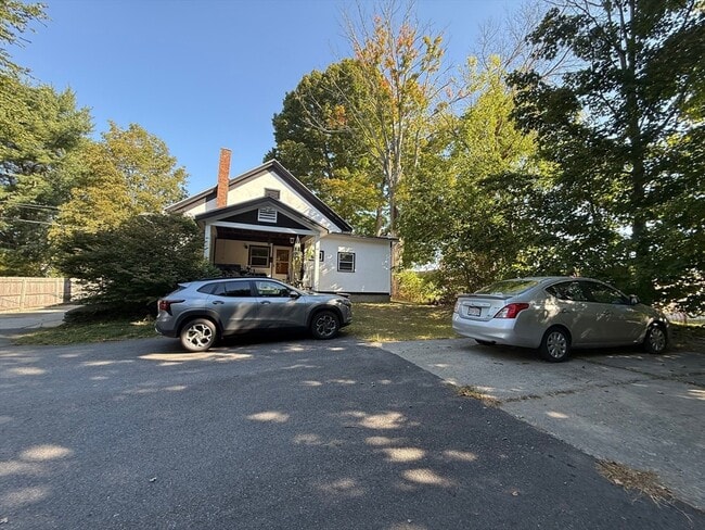 Building Photo - 1 Cheney St