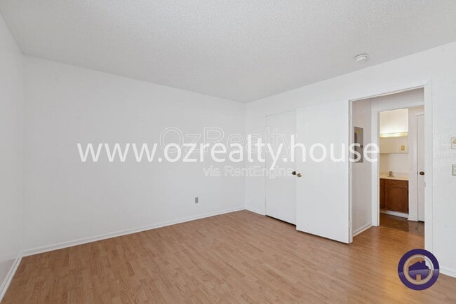 Building Photo - 2150 N McCord Rd