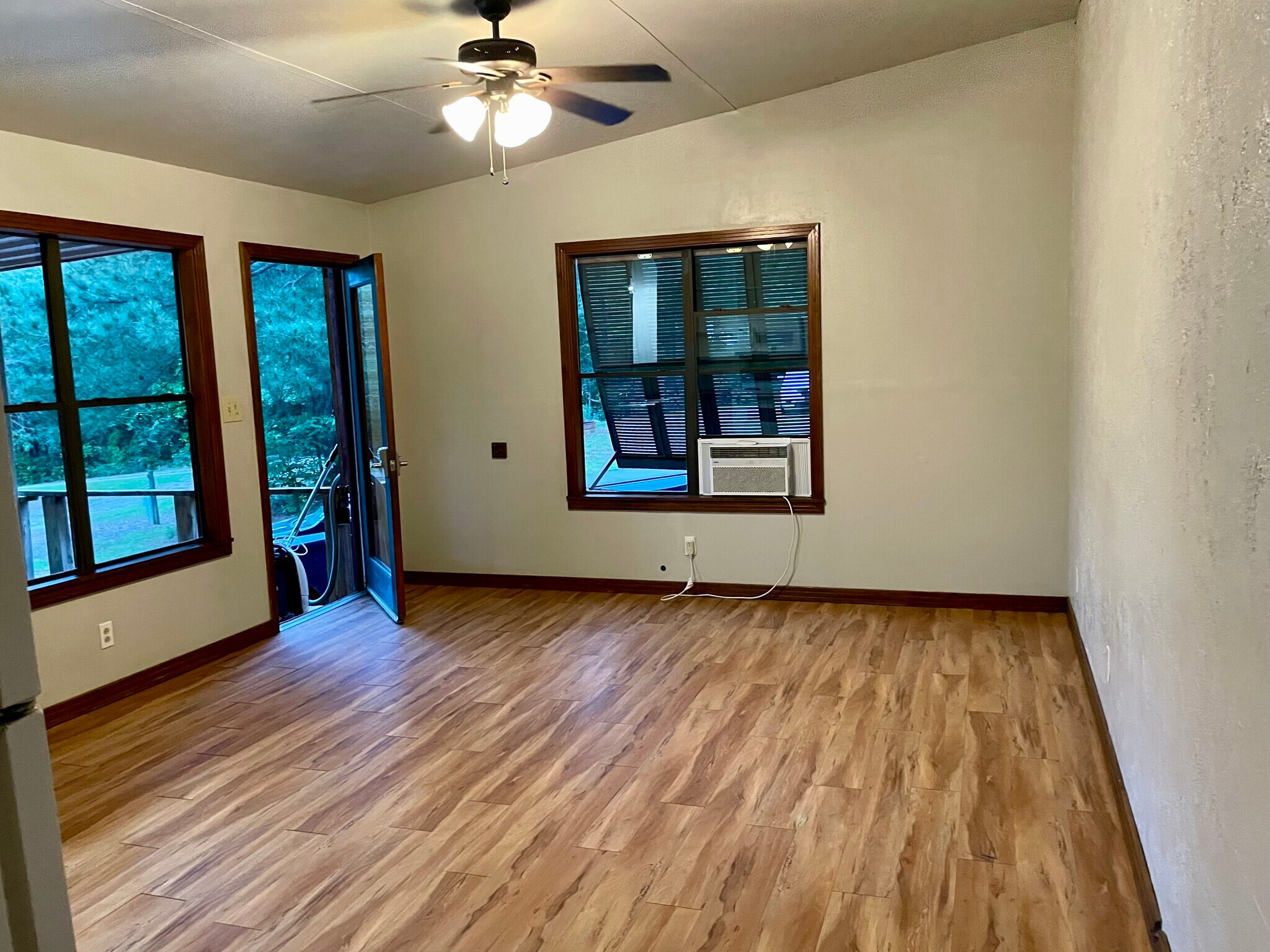 Building Photo - 13101 FM 225