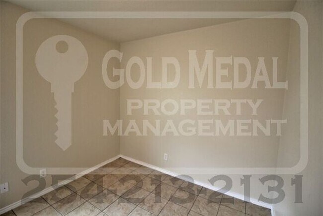 Building Photo - 4109 Elms Run Cir