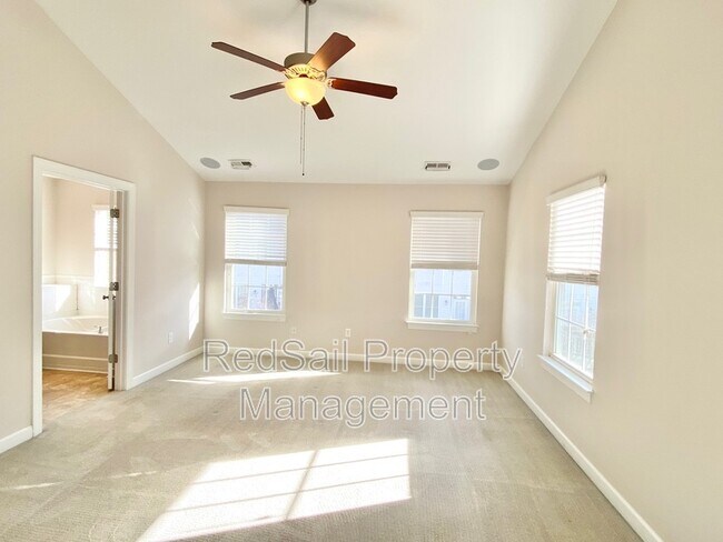 Building Photo - 116 Peyton Randolph Dr