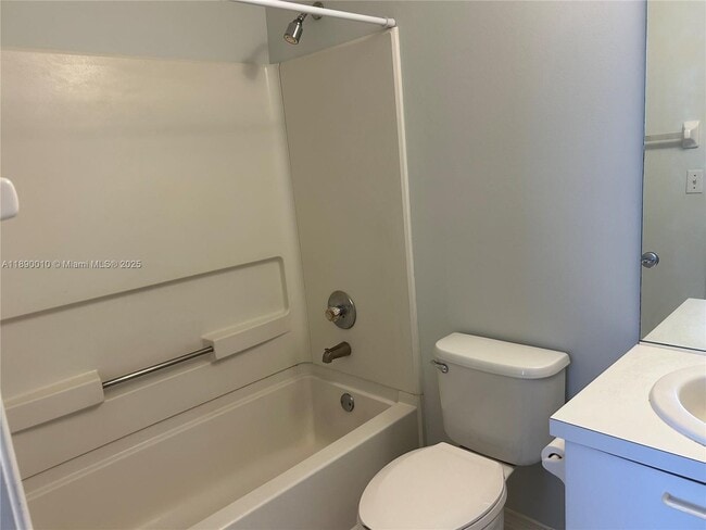 Building Photo - 11030 Tarpon Bay Ct