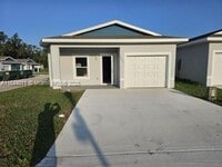 Building Photo - 1431 Las Villas Blvd