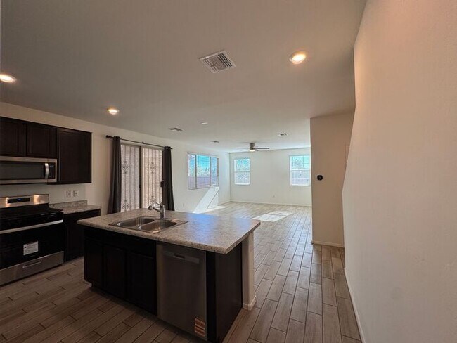 Building Photo - Welcome to this stunning 3Bdm, 2.5Ba, This two-story gem boasts a spacious layout! Must See!