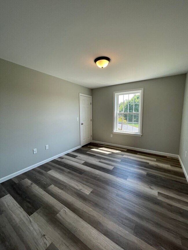 Building Photo - New Townhomes for Rent in Lancaster City -...