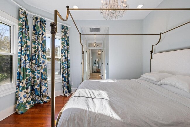 Building Photo - 4104 Avenue F