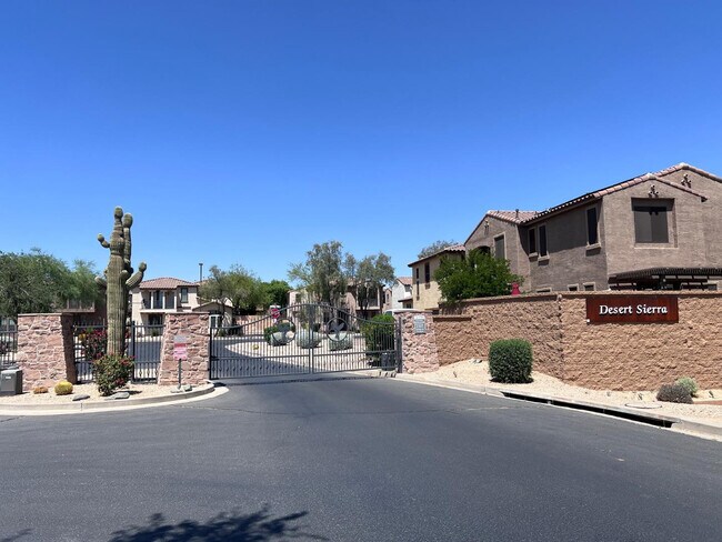 Building Photo - 2367 W Jake Haven