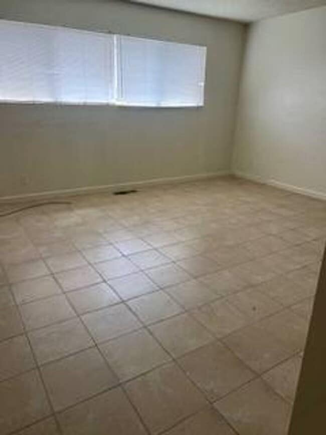 Building Photo - House for Rent in Marina
