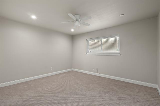 Building Photo - 6350 Glennox Ln