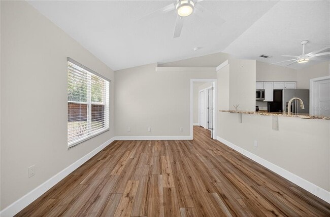 Building Photo - 10748 Siena Dr